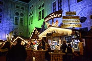 Konrad’s Hüttenzauber auf dem "Weihnachtsdorf" im Kaiserhof der Residenz München vom 18.11. - 22.12.2024